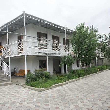 Guest House Nona كوتايسي المظهر الخارجي الصورة