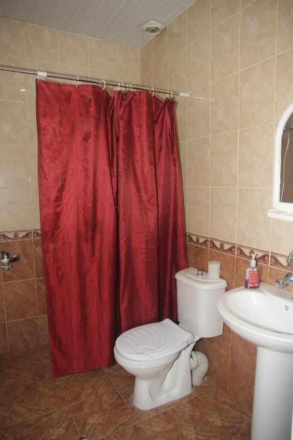 Guest House Nona كوتايسي المظهر الخارجي الصورة